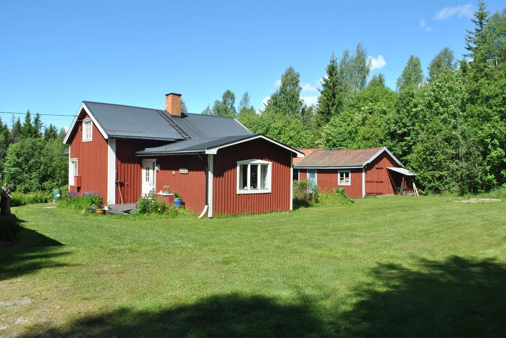 Villa Orsastuguthyrning-Oljonsbyn Habitación foto